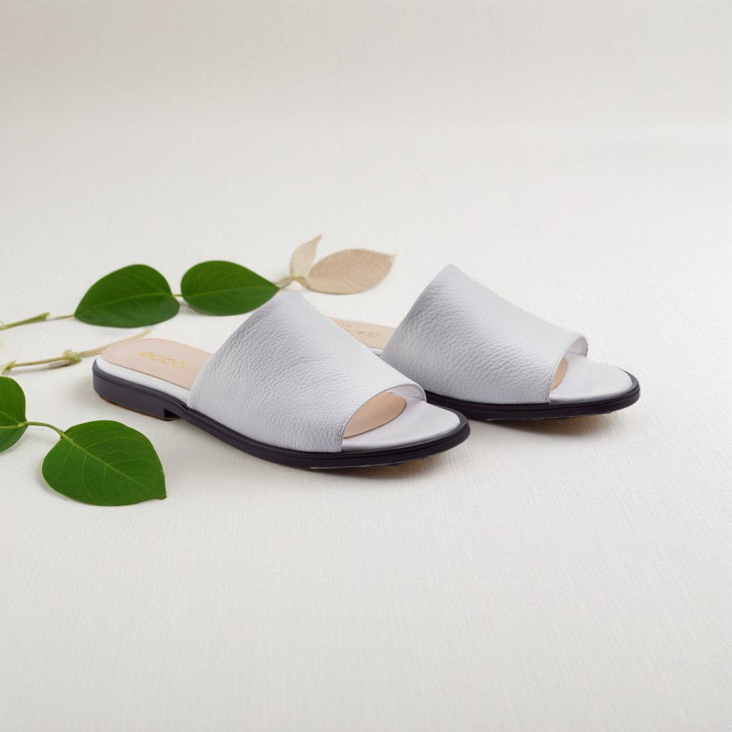 ECCO Flat Sandal II white Full
